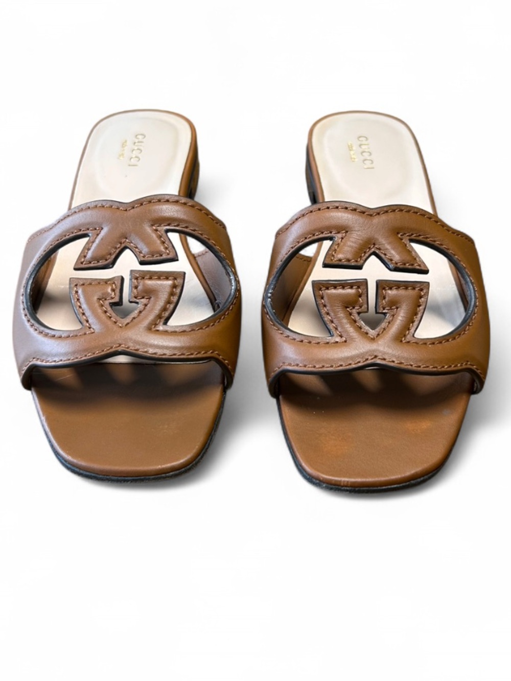 Gucci Women's slide sandal with Interlocking G, cuir leather, maxi cut out. 6.5 - Picture 2 of 11